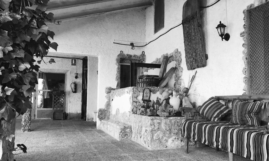 Casa Rural La Granja Guest House เลอตูร์ ภายนอก รูปภาพ